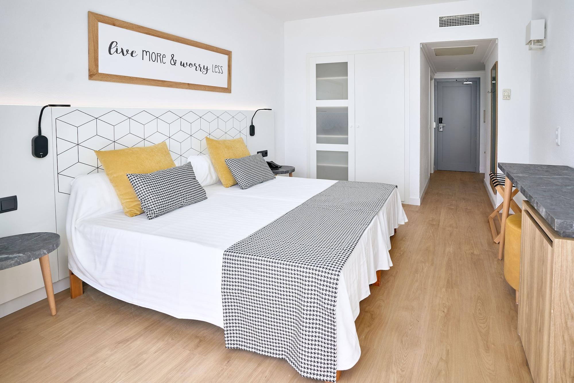 Flamboyan Caribe Hotel & Spa Magaluf  Exterior photo